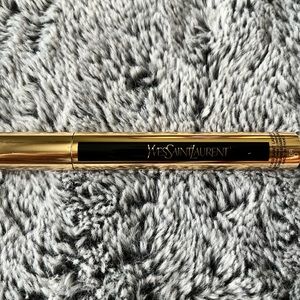 TOUCHE ÉCLAT ALL-OVER BRIGHTENING PEN.            RADIANT CONCEALER